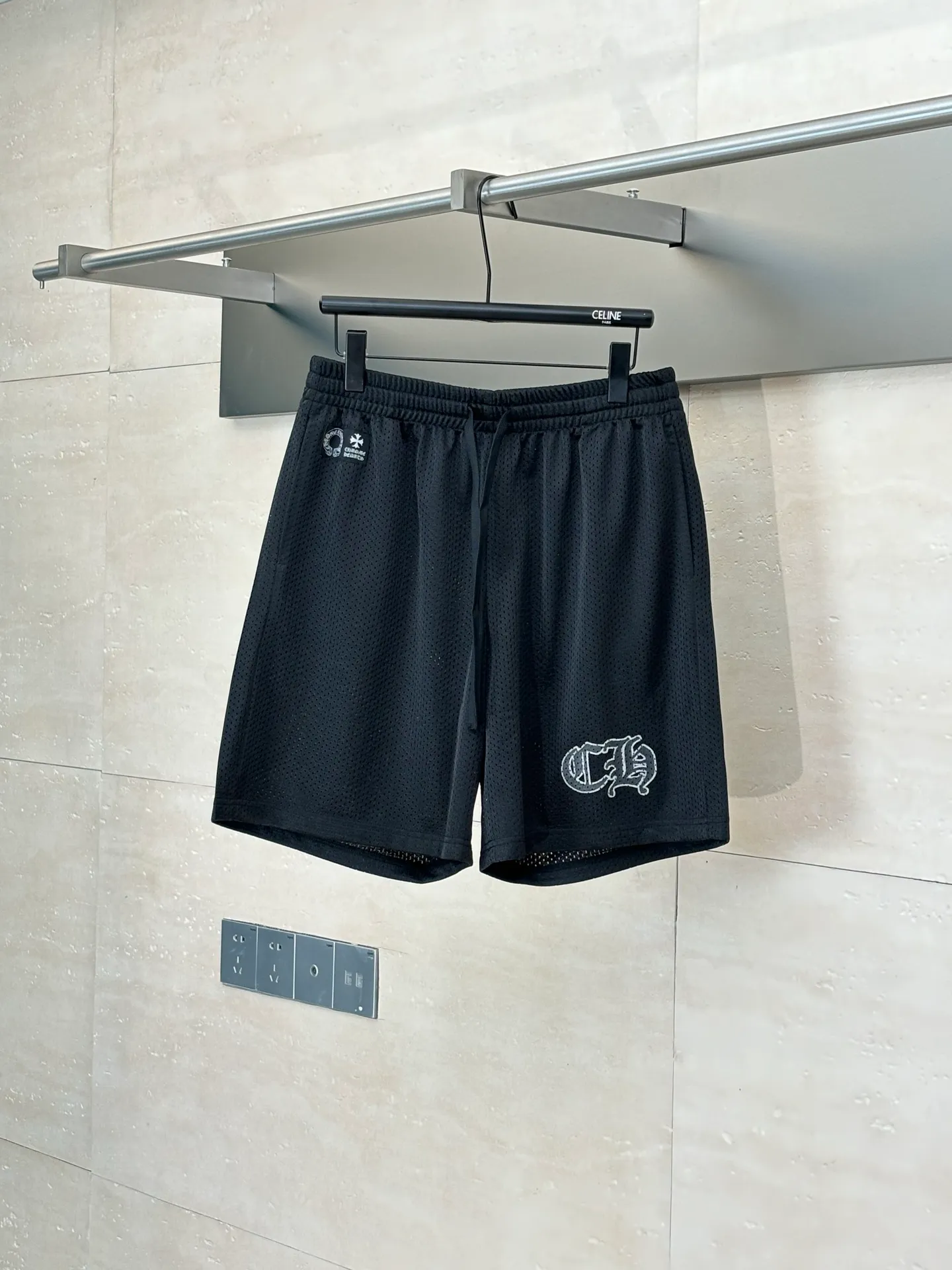 🅿️330 Chrome Heart*/Ch Chrome Heart 25SS mesh glitter ice hockey shorts. The fabric is made of high-density 100D bird's eye cloth. Double-sided mesh positioning is very time-consuming. The cost of labor loss is very high. It is not a single-layer thin transparent bottom junk product on the market. Same style for men and women. OS version Size: S/M/L